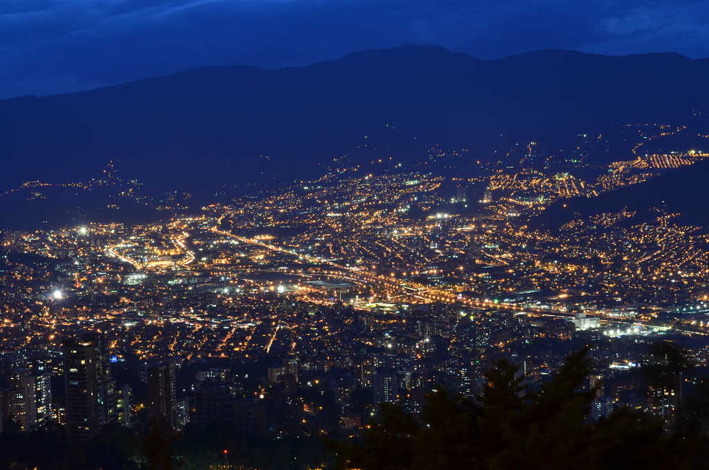 medellín city lights medellín city lights
